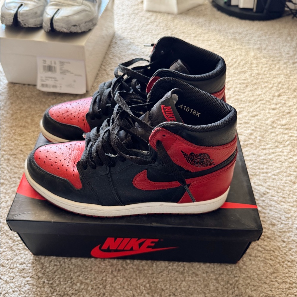 Nike Air Jordan 1 Retro High Bred OG 2016 “Banned”